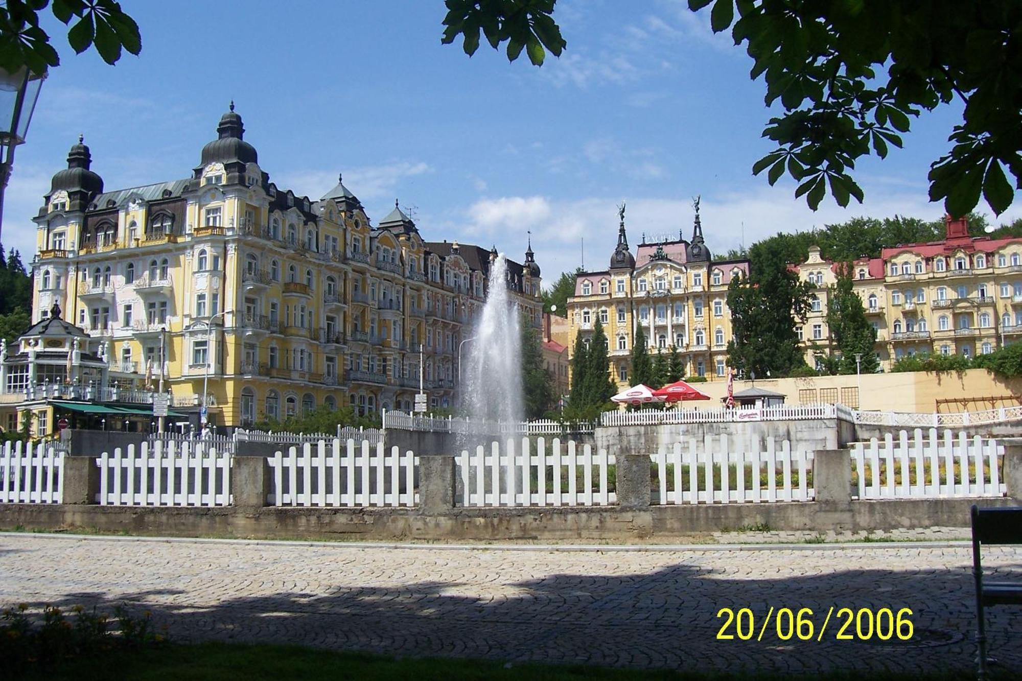 Topapartmany Lesni Marianske Lazne Exterior photo
