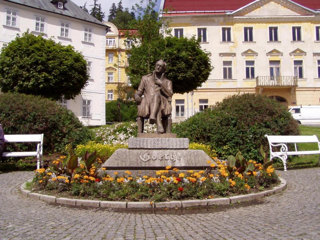 Topapartmany Lesni Marianske Lazne Exterior photo